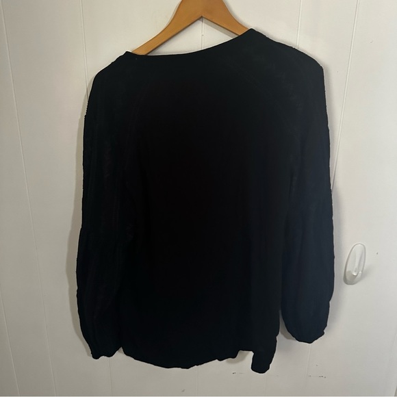 Knox Rose Black Relaxed Pleated Mandarin Collar Blouse - Picture 2 of 3